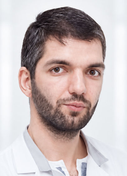 Врач Ширинов Эдик Меджлумович