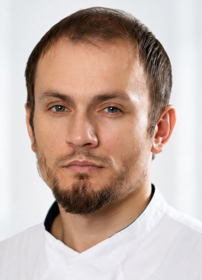 Врач Эдельгериев Магомед Омарович